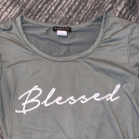 Blessed maternity tshirt - Picture 3 of 4
